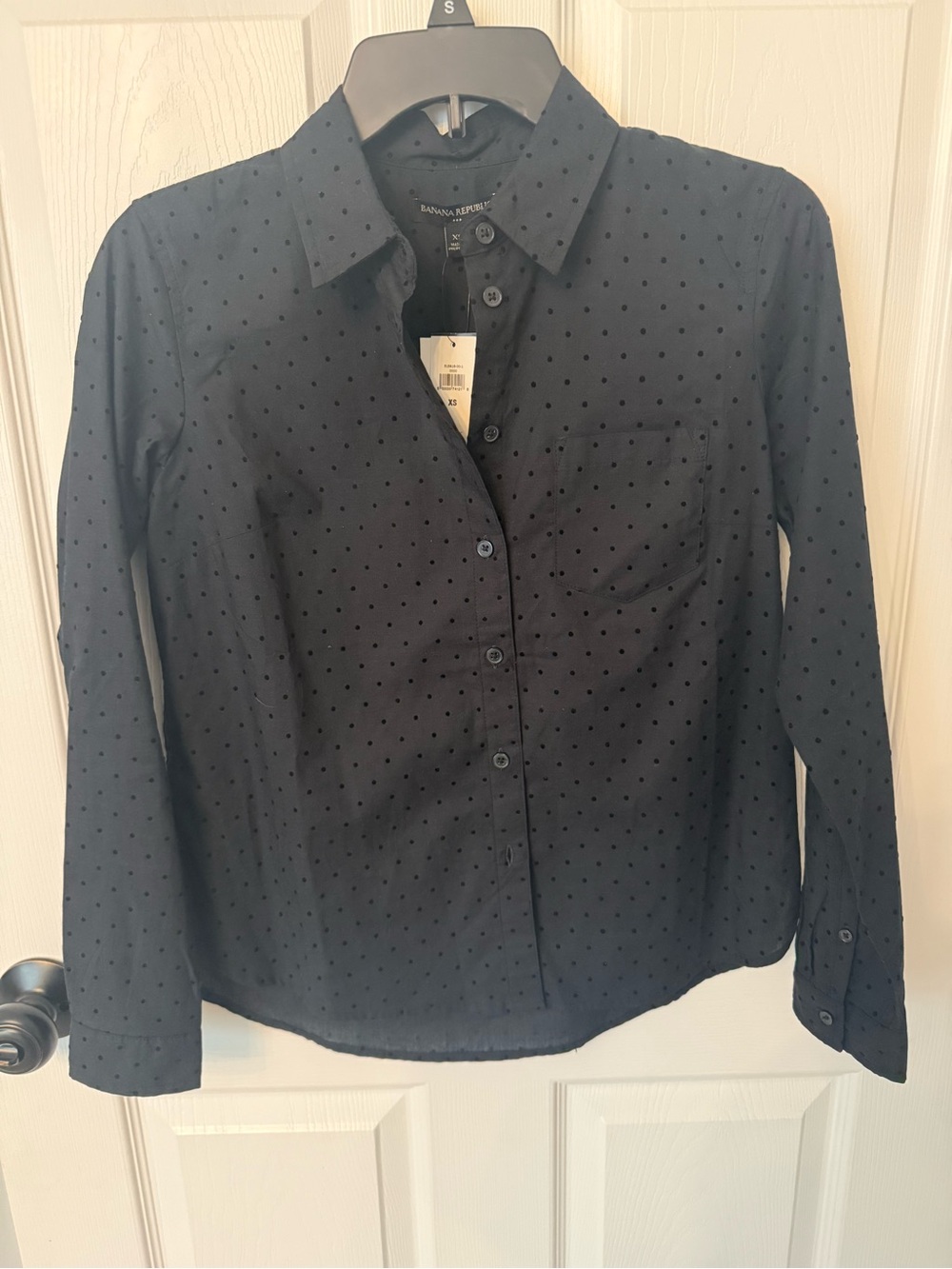 Banana Republic NWT Button-Down Shirt